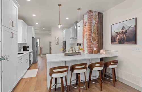 Loveland House | Farmhouse in Downtown Loveland with Hot Tub