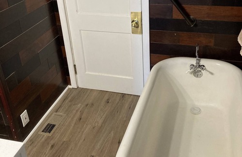 Johnson City House | Farmhouse with game room, creek and fire pit