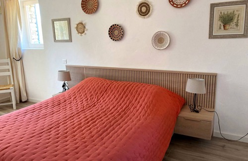 Murs Other | Farmhouse with pool and all mod cons in large piece of land, quiet
