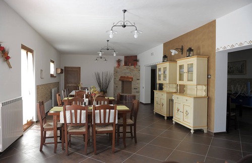 Acqualagna Apartment | Farmhouse with pool immersed in a natural setting of the Montefeltro - 7 -