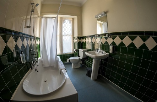 Durham Hotel | Farnley Tower Guesthouse
