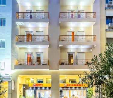 Piraeus Hotel | Faros I