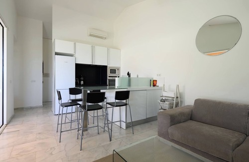 Pasito Blanco House | FaroVela Suites Pasito Blanco II