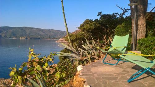 Porto Azzurro Apartment | Fascinosa casa sul mare in posizione mozzafiato