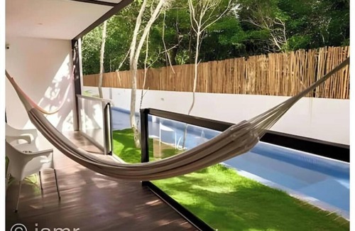 La Veleta Apartment | Fast wifi/10 min from beach/Rooftop jacuzzi/gym
