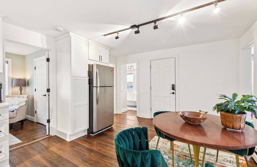 West End Condo | Federal Hill PRIDE a 3 bedroom condo with WiFi, AC