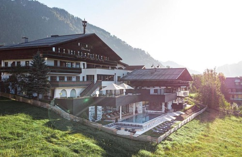 Sankt Veit im Pongau House | Feel-Good Room Standard - Verwöhnhotel Sonnhof