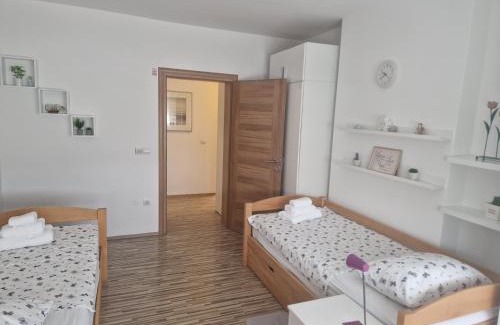 Karlovac Apartment | Feels like home