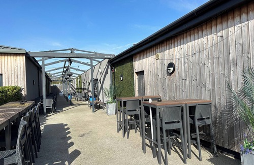 Felixstowe Cabin | Felixstowe Chimo Caravan 8 sleeps 5 min to beach