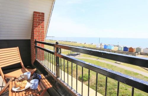 Felixstowe House | Felsto Beach