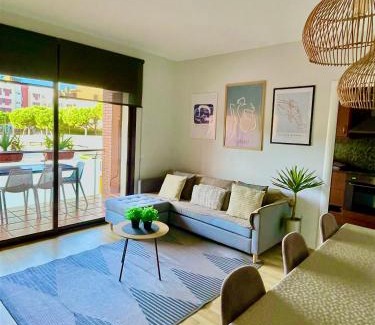 Lloret de Mar Apartment | FENALS BEACH&CHIC, Boutique Apartament with parking, full equipped near the beach