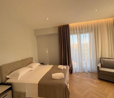 Himare Hotel | Ferdinand Residence