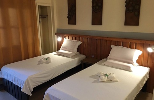 Port Barton Hotel | Ferellee Beachfront Inn