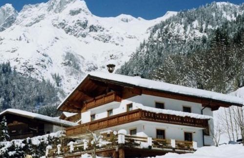Sankt Martin am Tennengebirge Apartment | Ferienhaus Rosi
