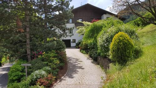 San Pancrazio Apartment | Ferienappartements Eschenleit