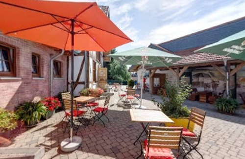 Tanne House | Ferienhaus an der Wiese, Tanne