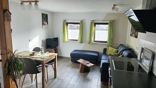 Radebeul Apartment | Ferienhaus Balkenkunst