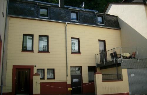 Bernkastel House | Ferienhaus Burgeiche