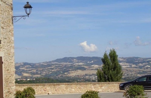 Urbino House | Ferienhaus für 8 Gäste mit 225m² in Urbino
