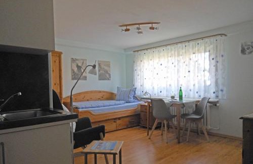 Wittduen Apartment | Ferienhaus-Heisser-Sand-Whg-2