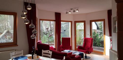 Zinnowitz Apartment | Ferienhaus Knopf -direkt am Küstenwald