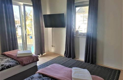 Bad Oeynhausen Apartment | Ferienhaus mit Terrasse - Wallbox