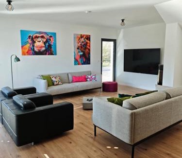 Schleiden Apartment | Ferienhaus Waldoase für 11 Personen und max 2 Hunde im Nationalpark Eifel in Top Lage
