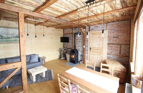 Klingenthal House | Ferienhaushälfte Gösselberg im Ferienhaus Anno Dazumal, wie zu Großmutters Zeiten, linke Seite