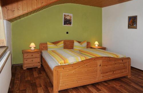 Opfenbach Apartment | Ferienhof-Fink-Ferienwohnung-Kleeblatt