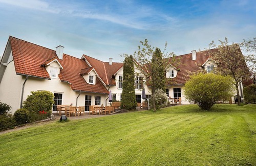Brilon Apartment | Ferienhof Homann Sauerland Bauernhof 3, 65sqm, 1 bedroom, 1 living/bedroom, max. 4 persons