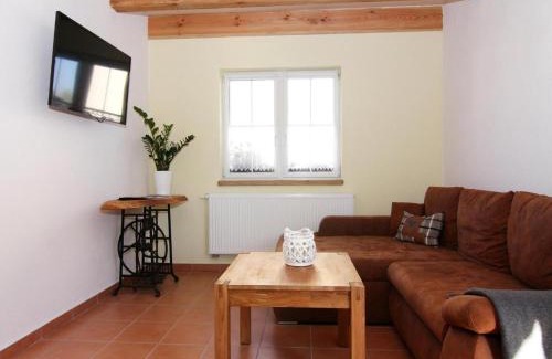 Neuendorf Apartment | Ferienhof Neuendorfkrug, Lütow, cleaning included