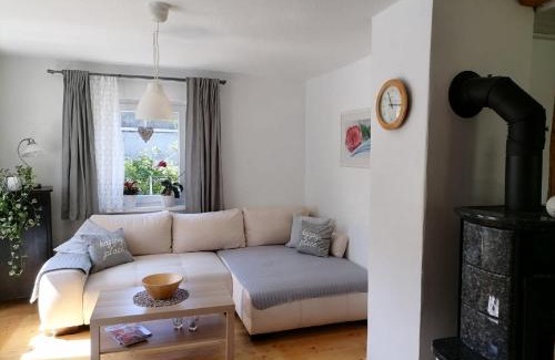 Kaan-Marienborn Apartment | Ferienwohnnung Herling