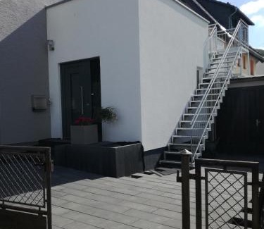 Walporzheim Apartment | Ferienwohnung Hochgewächs