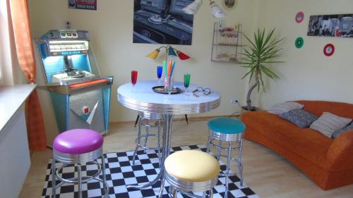 Mernes Apartment | Ferienwohnung Ullrich im Spessart