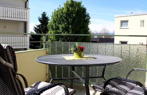 Kressbronn Apartment | Ferienwohnung Bernstein