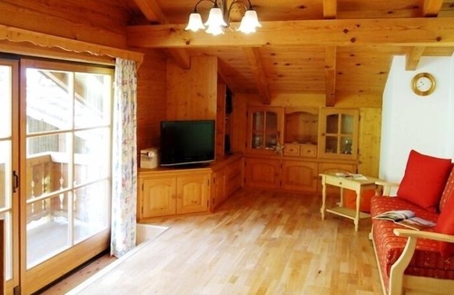 Ramsau Apartment | Ferienwohnung, 1-2 Personen, 53 qm, Dusche/WC, Balkon, TV, Geschirrspüler, 1 Schlafzimmer, Dachgeschoss