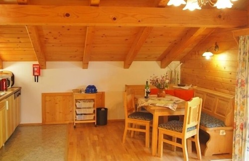 Ramsau Apartment | Ferienwohnung, 1-2 Personen, 53 qm, Dusche/WC, Balkon, TV, Geschirrspüler, 1 Schlafzimmer, Dachgeschoss