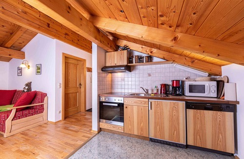 Ramsau Apartment | Ferienwohnung, 1-2 Personen, 53 qm, Dusche/wc, Balkon, TV, 1 Schlafzimmer