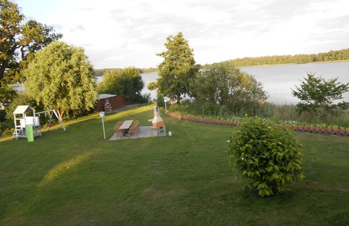 Krakow am See Apartment | Ferienwohnung 6 Hofseite - NEU Ferienpark Blechernkrug