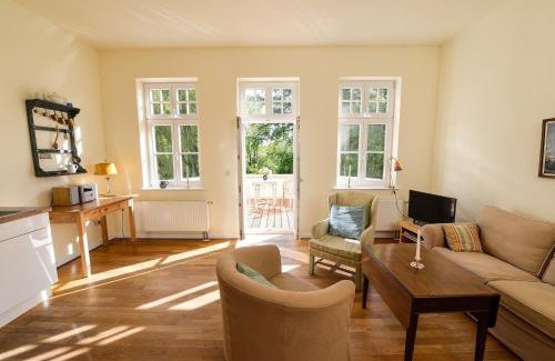 Grubnow Apartment | Ferienwohnung 7 mit Wasserblick, Balkon 2 Pers