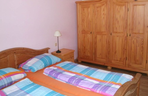 Frasdorf Apartment | Ferienwohnung 70m², Terrasse, 2 Schlafzimmer, Küche, Geschirrspüler, W-lan