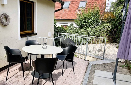 Haundorf Apartment | Ferienwohnung 8 im Innenhof mit Terrasse