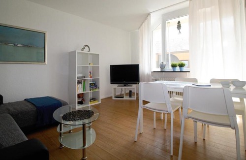 Oberhausen Apartment | Ferienwohnung achtpunkt2