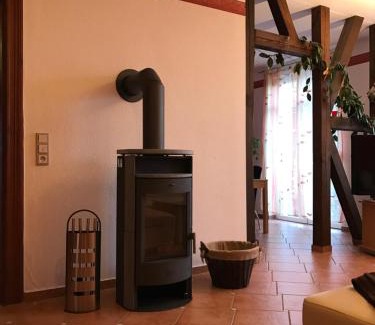 Thale Apartment | Ferienwohnung am Bodetal mit Wallbox für E-Auto