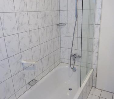 Langenfeld Apartment | Ferienwohnung am Hofgarten