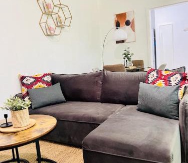 Luegde Apartment | Ferienwohnung an der Stadtmauer und Turmblick