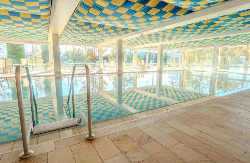 Scheidegg Apartment | Ferienwohnung BergOase mit Pool & Sauna
