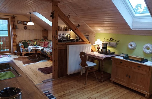 Weissbach Apartment | Ferienwohnung Bergstation im Dopplerhof 2.OG 100qm, 2 Schlafzimmer