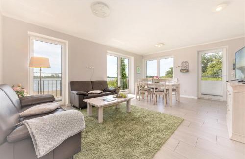 Puddemin Apartment | Ferienwohnung Boddenblick