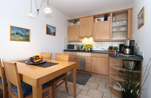 Ostseebad Wustrow Apartment | Ferienwohnung mit Balkon und Ostseeblick Direkt Hinter der Düne